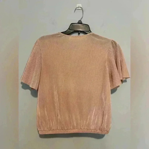 ASTR The Label Women's Short Sleeve Plisse Top In Blush S - Picture 5 of 5